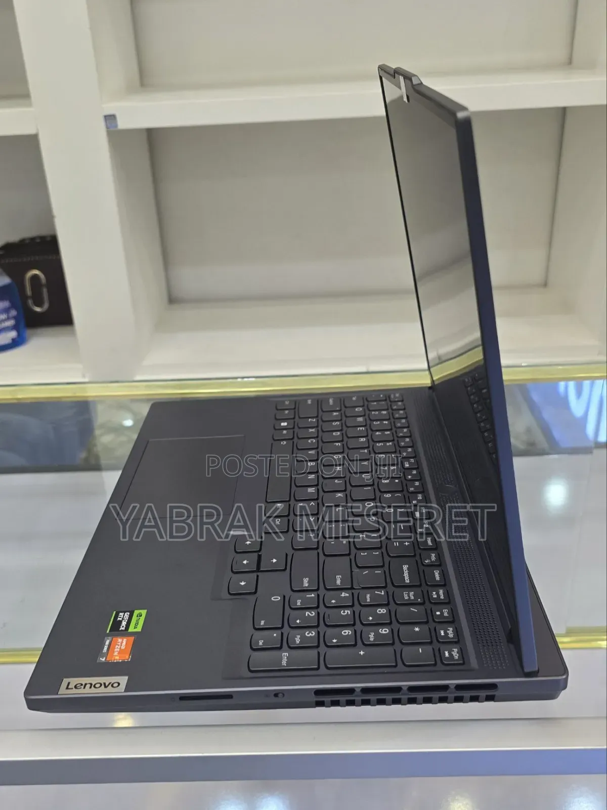 New Laptop Lenovo 16GB AMD Ryzen 7 SSD 1T