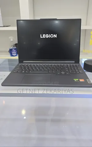 New Laptop Lenovo Legion 7 16GB AMD Ryzen 7 SSD 1T