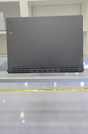 New Laptop Lenovo Legion 7 16GB AMD Ryzen 7 SSD 1T