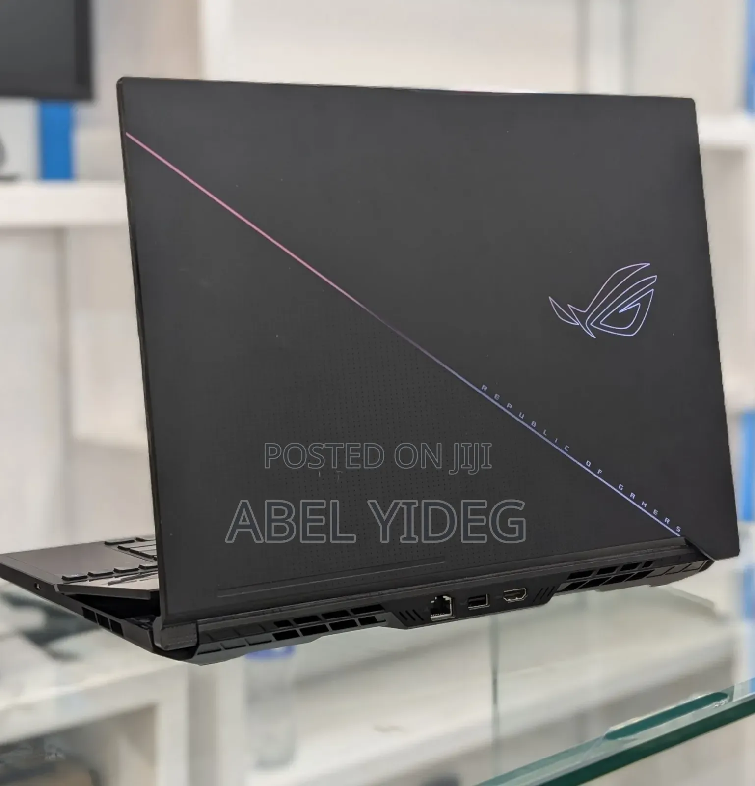 New Laptop Asus ROG Zephyrus G16 32GB AMD Ryzen 9 SSD 1T