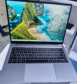 New Laptop 16GB Intel Core I5 SSD 512GB