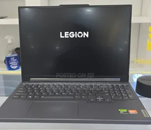 New Laptop Lenovo Legion 5 16GB AMD Ryzen 7 SSD 1T