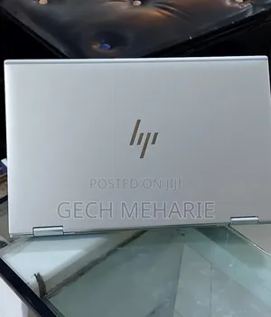 New Laptop HP Spectre 16GB Intel Core i5 SSD 512GB