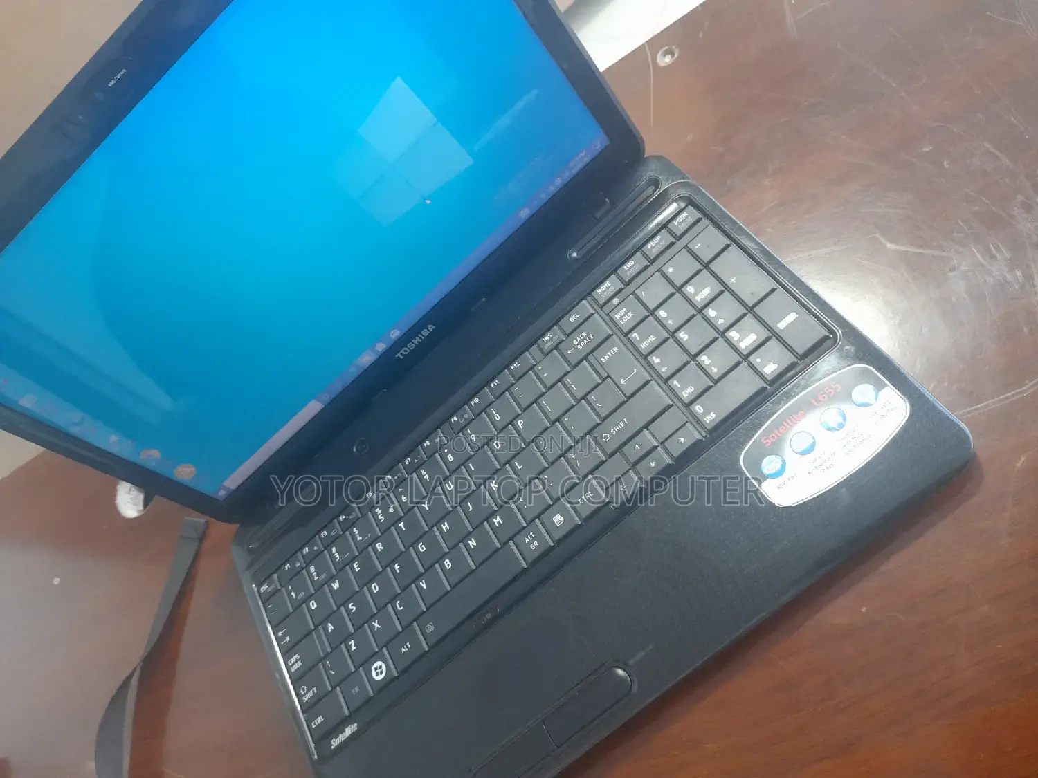 Laptop Toshiba 4GB Intel Core I3 HDD 500GB