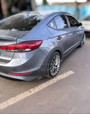 Hyundai Avante 2017 Gray