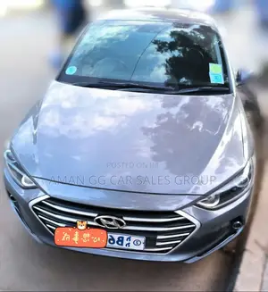 Photo - Hyundai Avante 2017 Gray