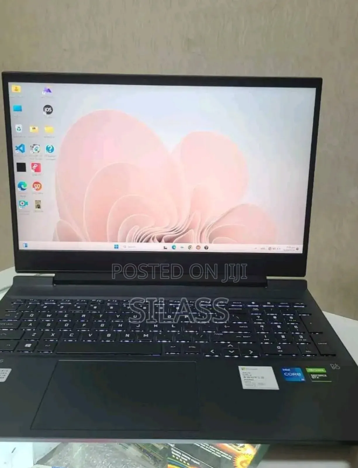 New Laptop HP Victus 16 16GB Intel Core I5 SSD 512GB