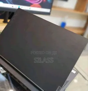 New Laptop Lenovo Legion Y740 16GB Intel Core I7 SSD 1T