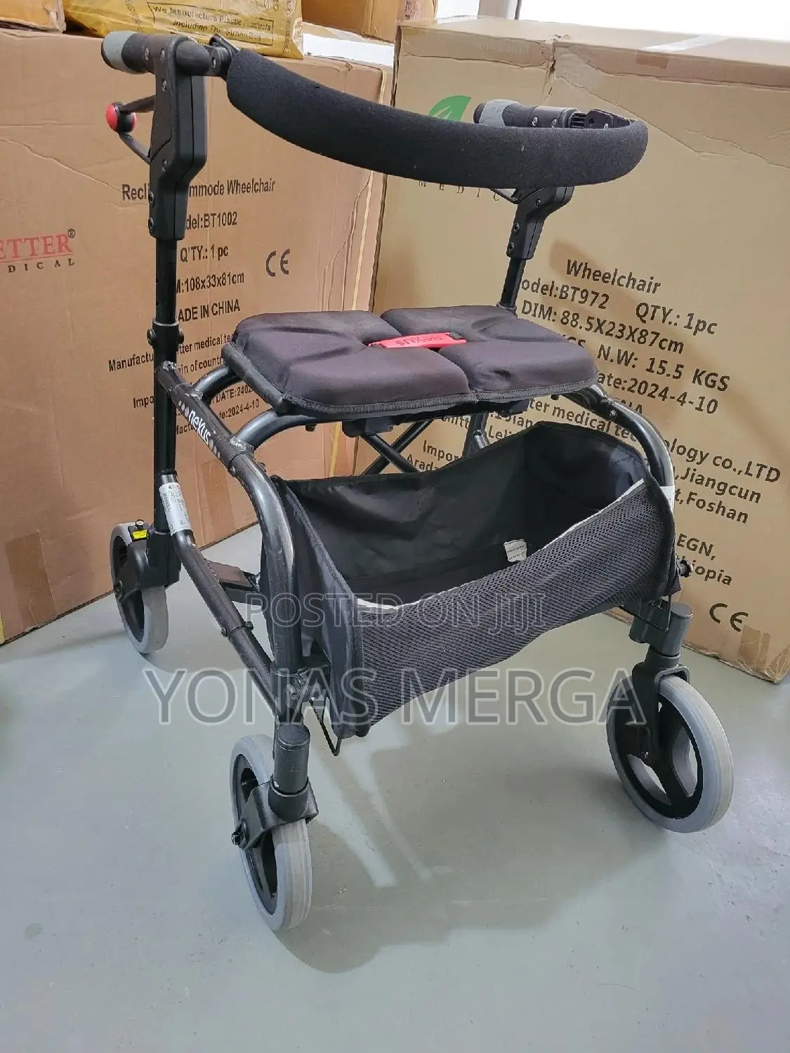 Walker With Seat Chair፫¢ሲደክሞ ማረፌያ ወንበር ሚሆንwalker፩፩ወከር፱፦Waker