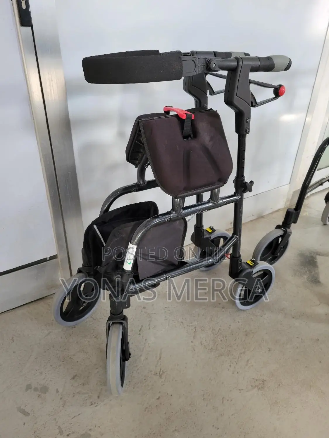 Walker for Rehabilitation/Disabled and Elderly Care Use