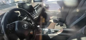 Toyota C-HR 2017 Silver