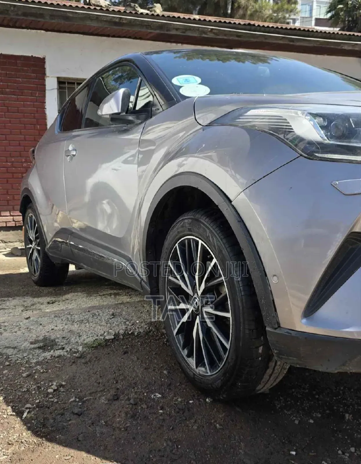 Toyota C-HR 2017 Silver