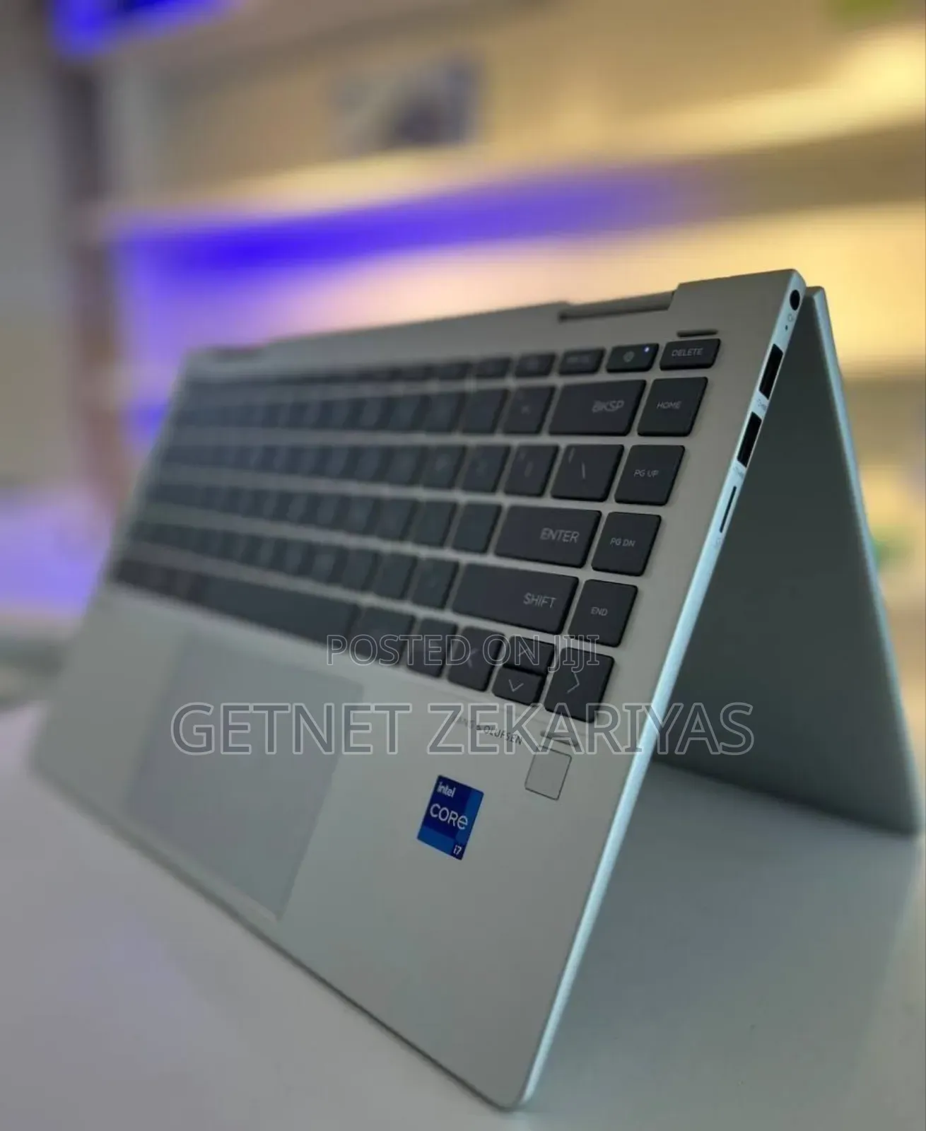 New Laptop HP Envy X360 8GB Intel Core I7 SSD 1T