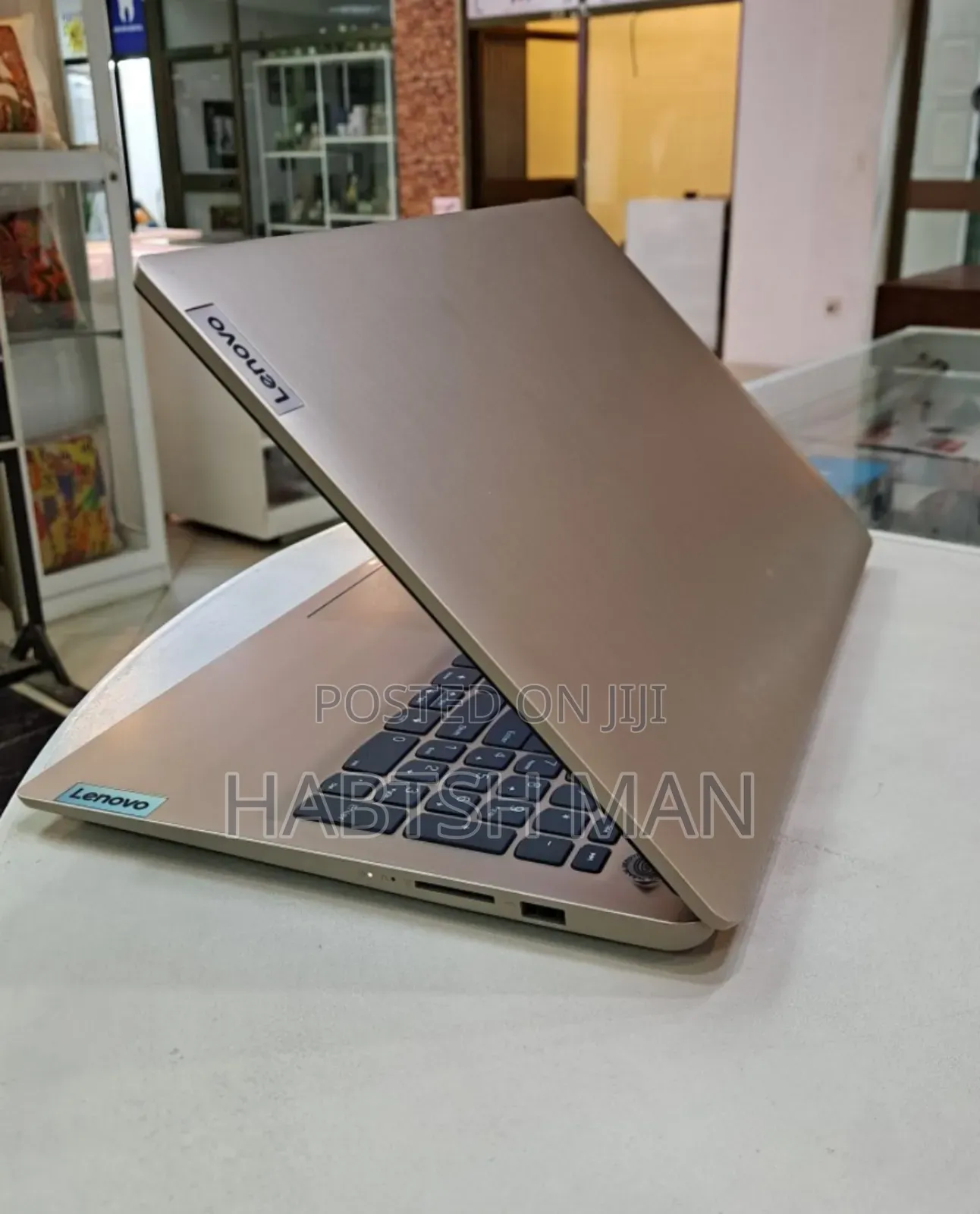 New Laptop Lenovo Ideapad 3 8GB Intel Core I3 SSD 256GB