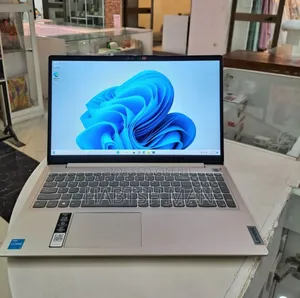 New Laptop Lenovo Ideapad 3 8GB Intel Core I3 SSD 256GB