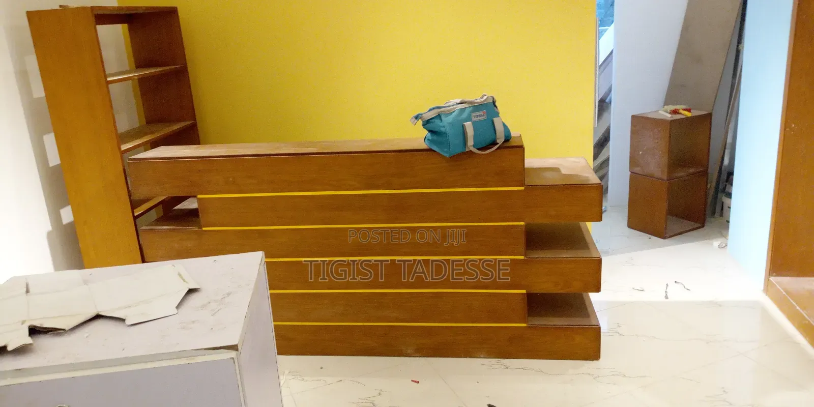 የእንግዳ መቀበያ Reception Table