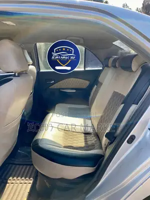 Toyota Yaris 1.3 HB T3 2009 Silver