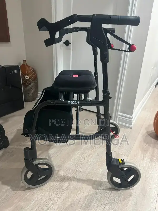 Nexus Folding Rollator Walker፪፸walker~~Walker₩₩Walker