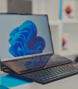 New Laptop Asus ROG Zephyrus G16 32GB AMD Ryzen 9 SSD 1T