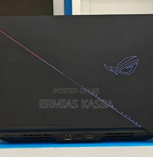 New Laptop Asus ROG Zephyrus G16 32GB AMD Ryzen 9 SSD 1T