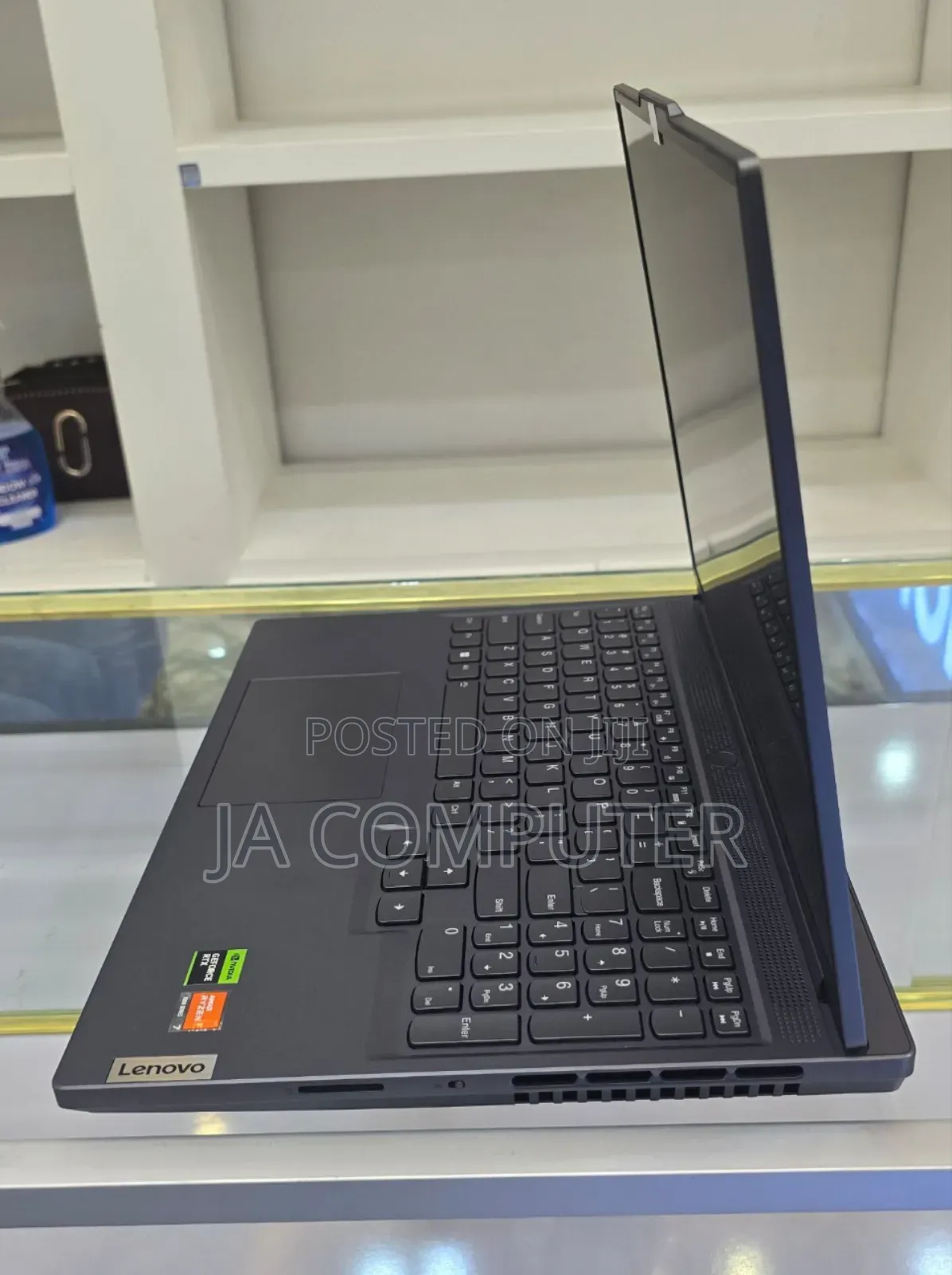 New Laptop Lenovo Legion 5 16GB AMD Ryzen 7 SSD 1T