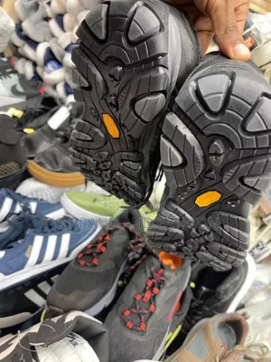 Colombia Hanatan Water Proof Shoes