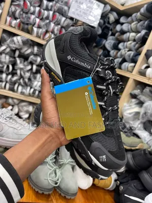 Colombia High Quality Water Proof Shoes