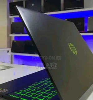Photo - New Laptop HP Pavilion 15 16GB AMD Ryzen 5 SSD 512GB