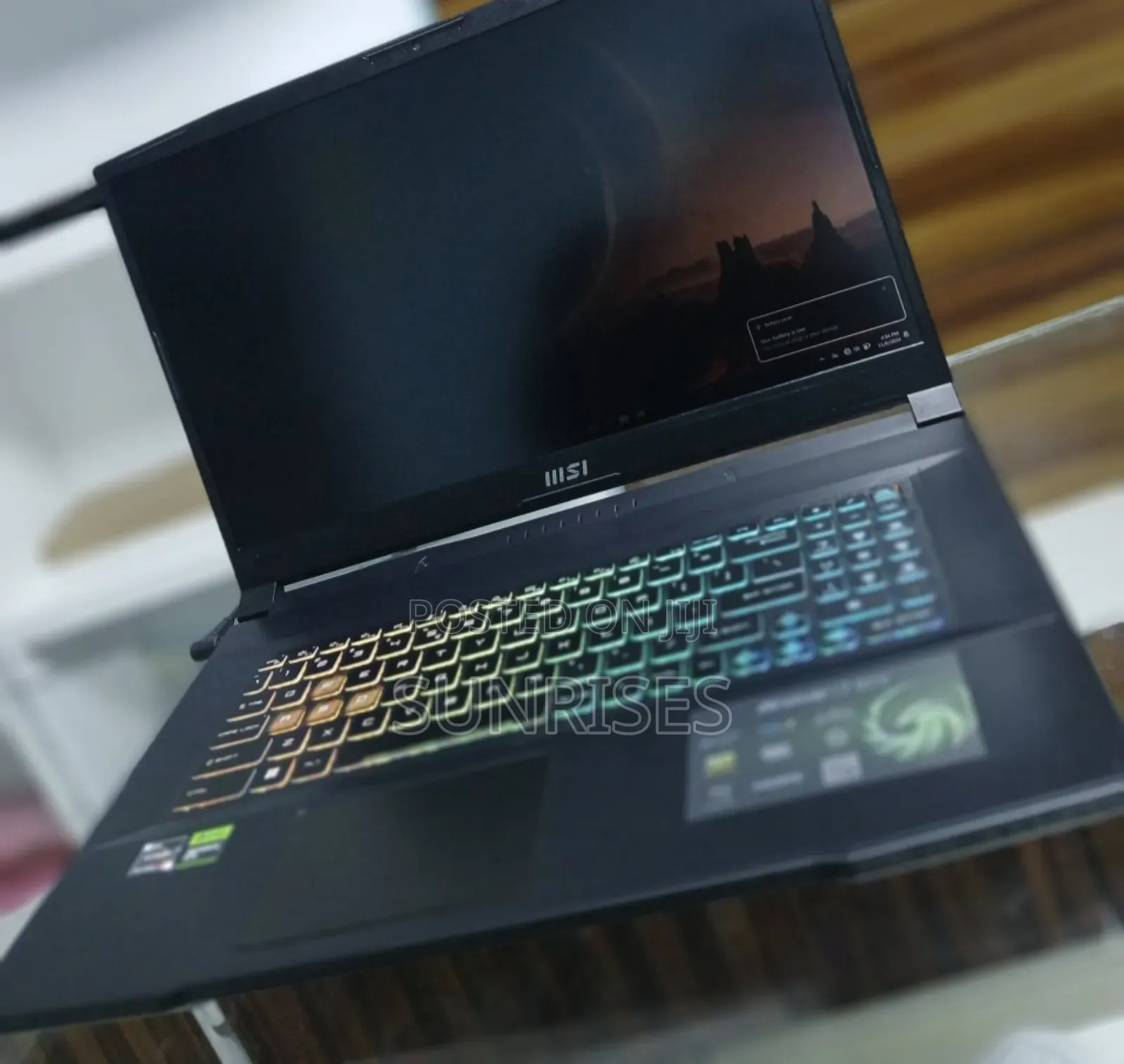 New Laptop MSI Wind U115 Hybrid 16GB AMD Ryzen 7 SSD 1T