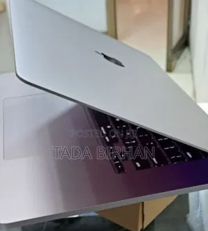 New Laptop Apple MacBook Pro 2019 32GB Intel Core I9 SSD 512GB