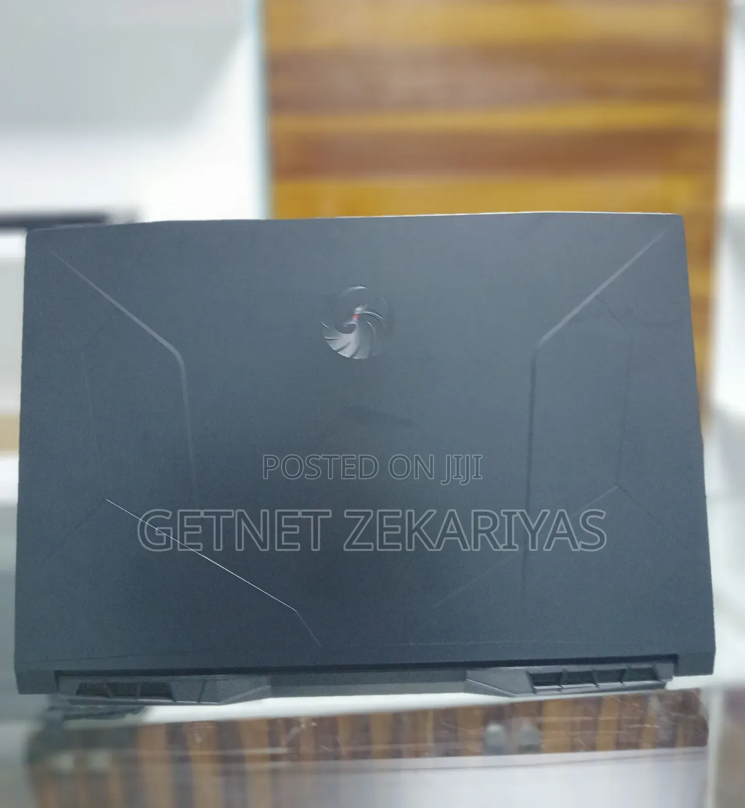 New Laptop MSI Creator 17 B11ug-415 16GB AMD Ryzen 7 SSD 1T