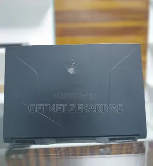 New Laptop MSI Creator 17 B11ug-415 16GB AMD Ryzen 7 SSD 1T