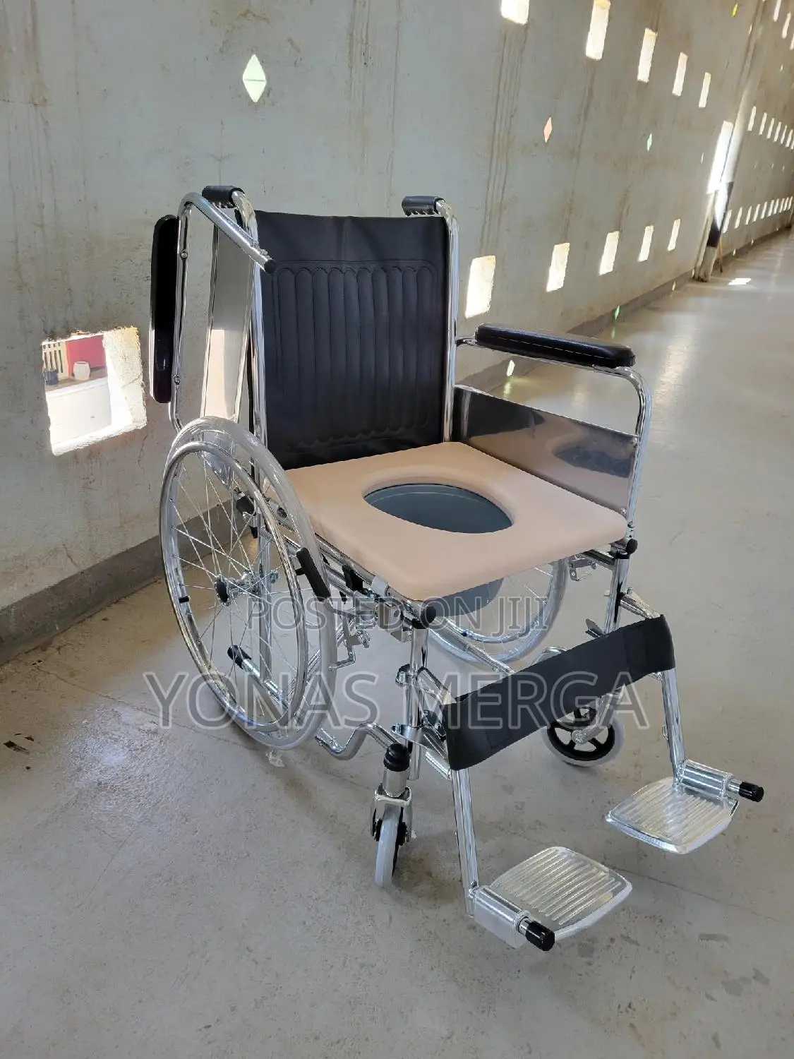 Commode Popo፻~Wheelchair፪*Comfortable Seating Upto 150kg+