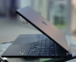 New Laptop HP Victus 16 8GB AMD Ryzen 5 SSD 512GB