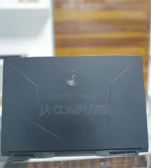 New Laptop MSI Katana 15 16GB AMD Ryzen 7 SSD 1T