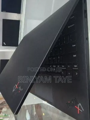 Photo - New Laptop Lenovo ThinkPad X1 Carbon 16GB Intel Core I7 SSD 512GB