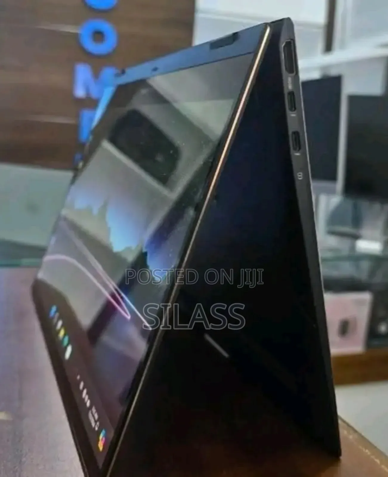 New Laptop Asus ZenBook Flip S UX370UA 18GB Intel Core I7 SSD 1T