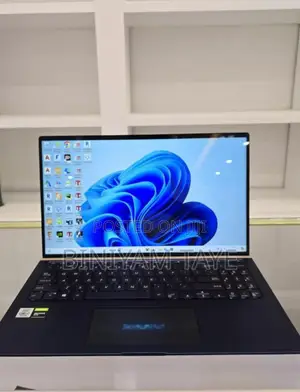 New Laptop Asus Vivobook 16 16GB Intel Core I7 SSD 1T