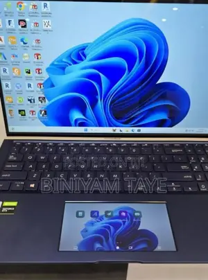 Photo - New Laptop HP EliteBook 840 G5 16GB Intel Core I5 SSD 512GB