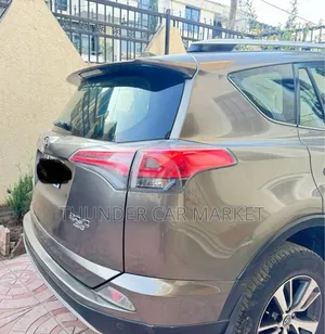 Toyota RAV4 2016 Green