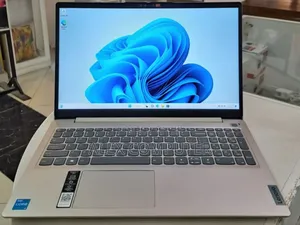 New Laptop Lenovo Ideapad 3 8GB Intel Core I3 SSD 256GB