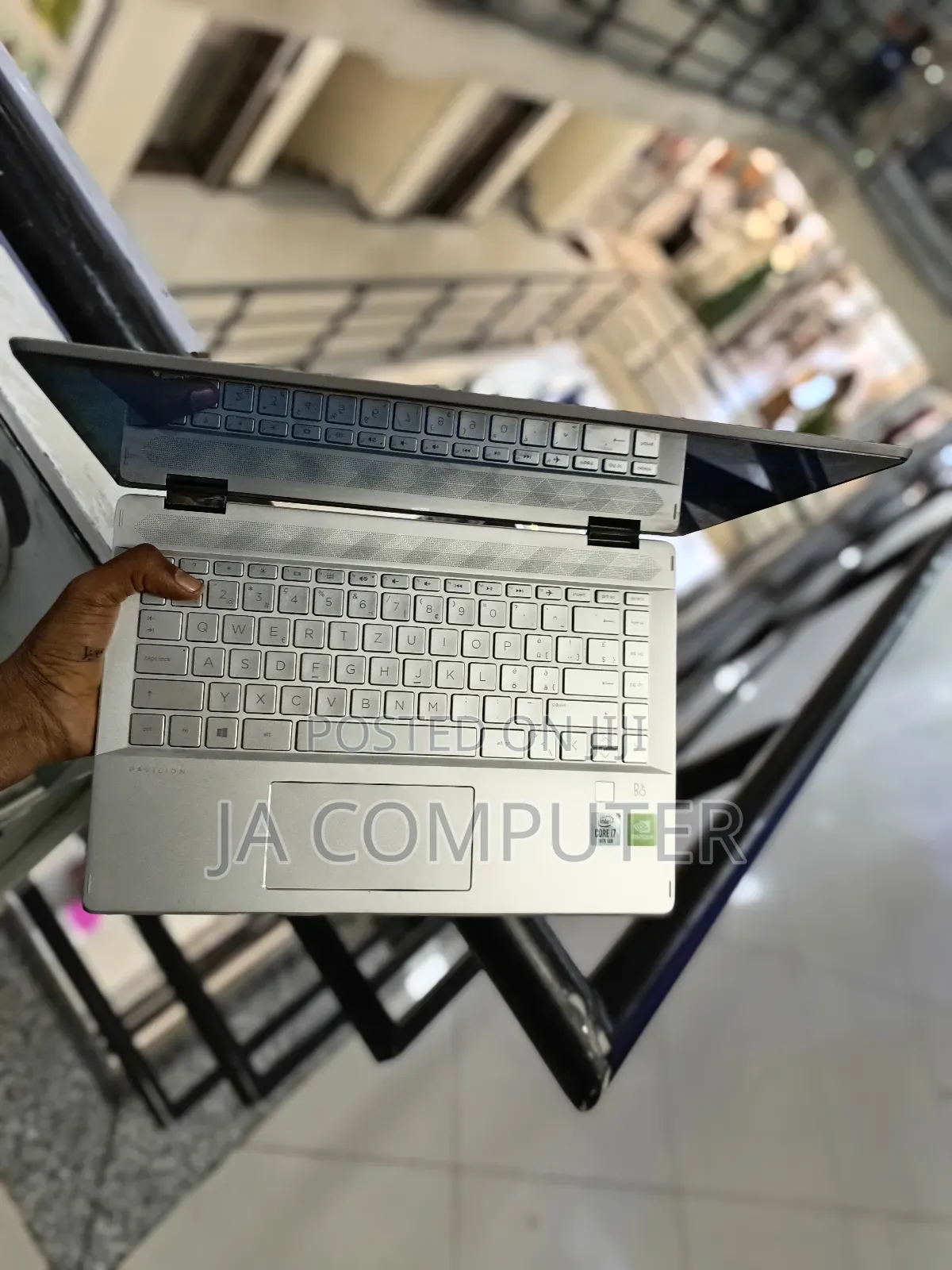 New Laptop HP Pavilion 15 8GB Intel Core I7 SSD 512GB