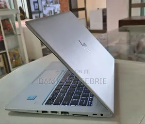 Photo - New Laptop HP EliteBook 830 G5 8GB Intel Core I7 SSD 512GB