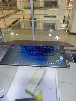 New Laptop Lenovo Legion 7 16GB Intel Core I7 SSD 1T