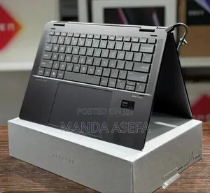 Photo - New Laptop HP Spectre 16GB Intel Core I7 SSD 1T