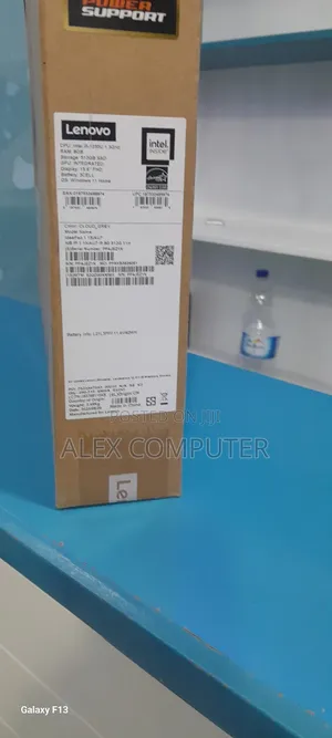 New Laptop Lenovo Ideapad 3 8GB Intel Core I7 SSD 512GB