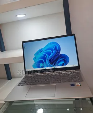 New Laptop HP Stream Notebook 8GB Intel Core I5 SSD 512GB