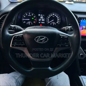 Hyundai Avante 2016 Silver