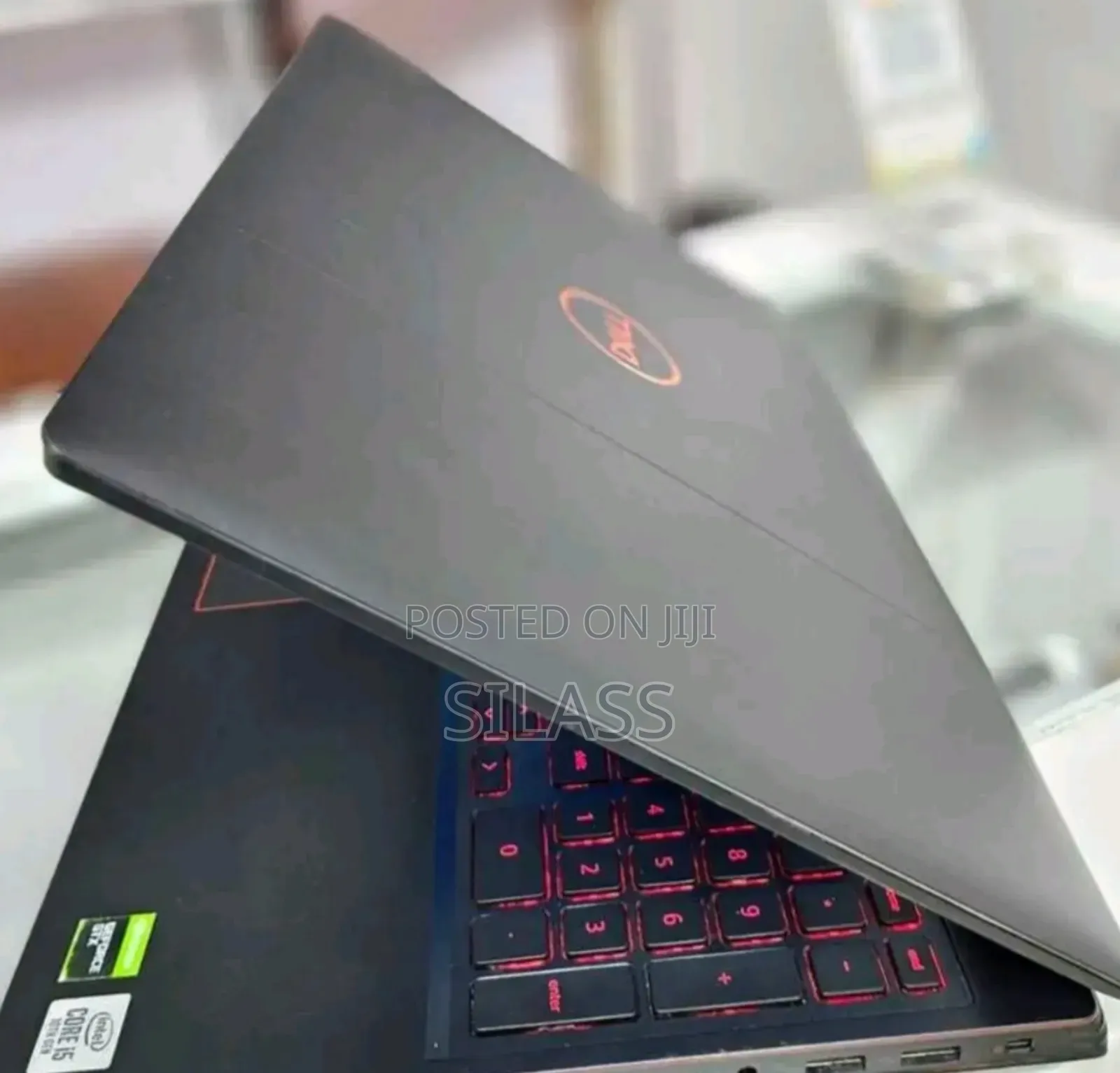 New Laptop Dell G3 17 3579 8GB Intel Core I5 SSD 512GB