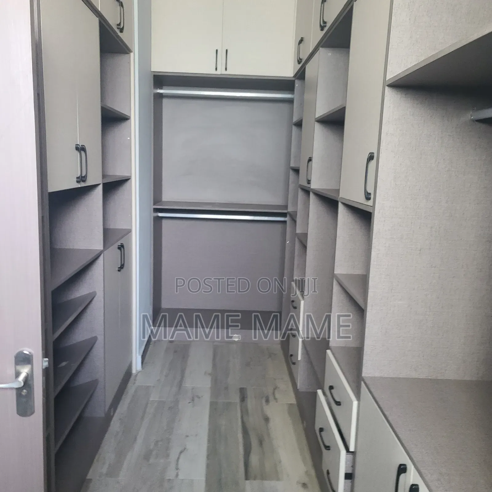 Furnished 6bdrm Penthouse in Addis Abeba, Bole for rent